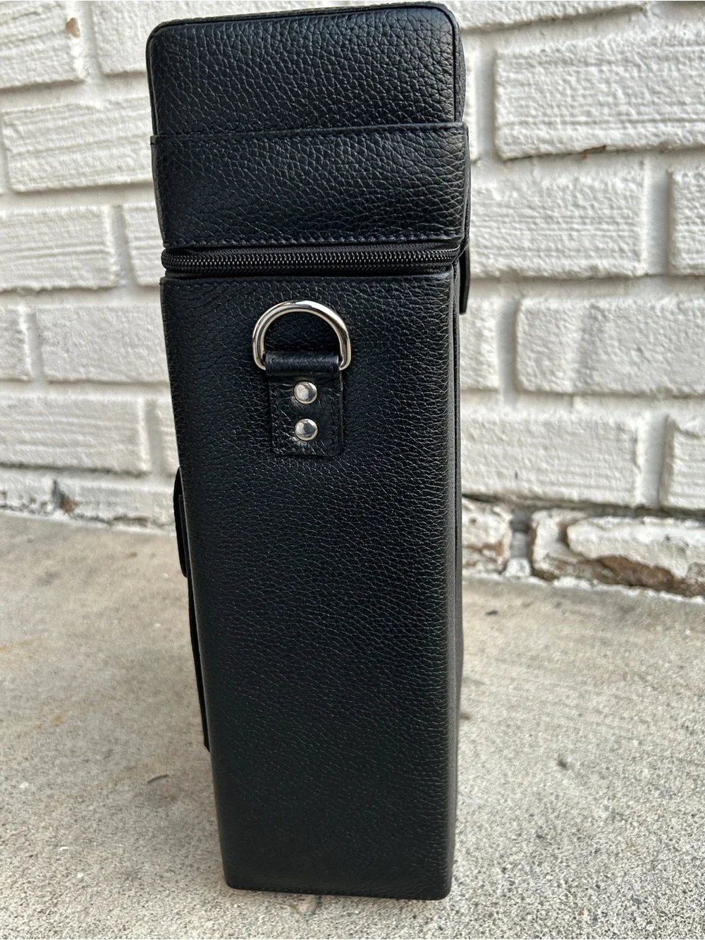 ROYCE New York Leather Connoisseur Wine Carrier Black Color